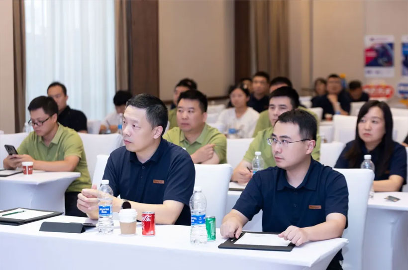Joint hands with Venjong, Win the future together——2025 Kunshan Venjong ‘Golden Wheel Star’Elite Seminar successfully  held